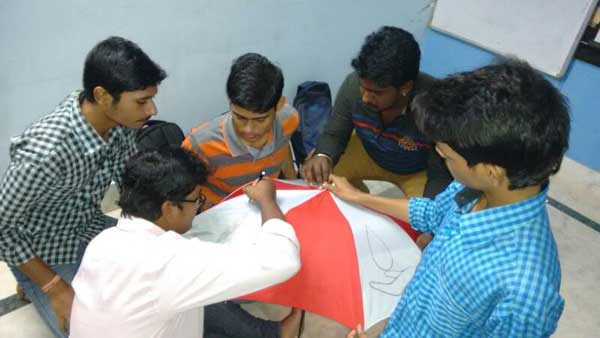 ZICA Bhubaneswar Student activity - Umbrella Painting Image 6